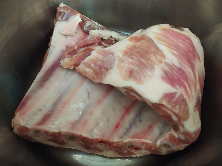 Как приготовить Свиные ребрышки, запеченные в духовке - пошаговое описание