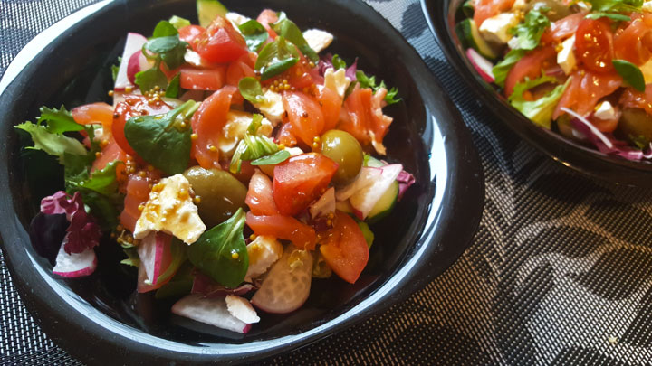 Рецепт салата с рыбой и сыром фета