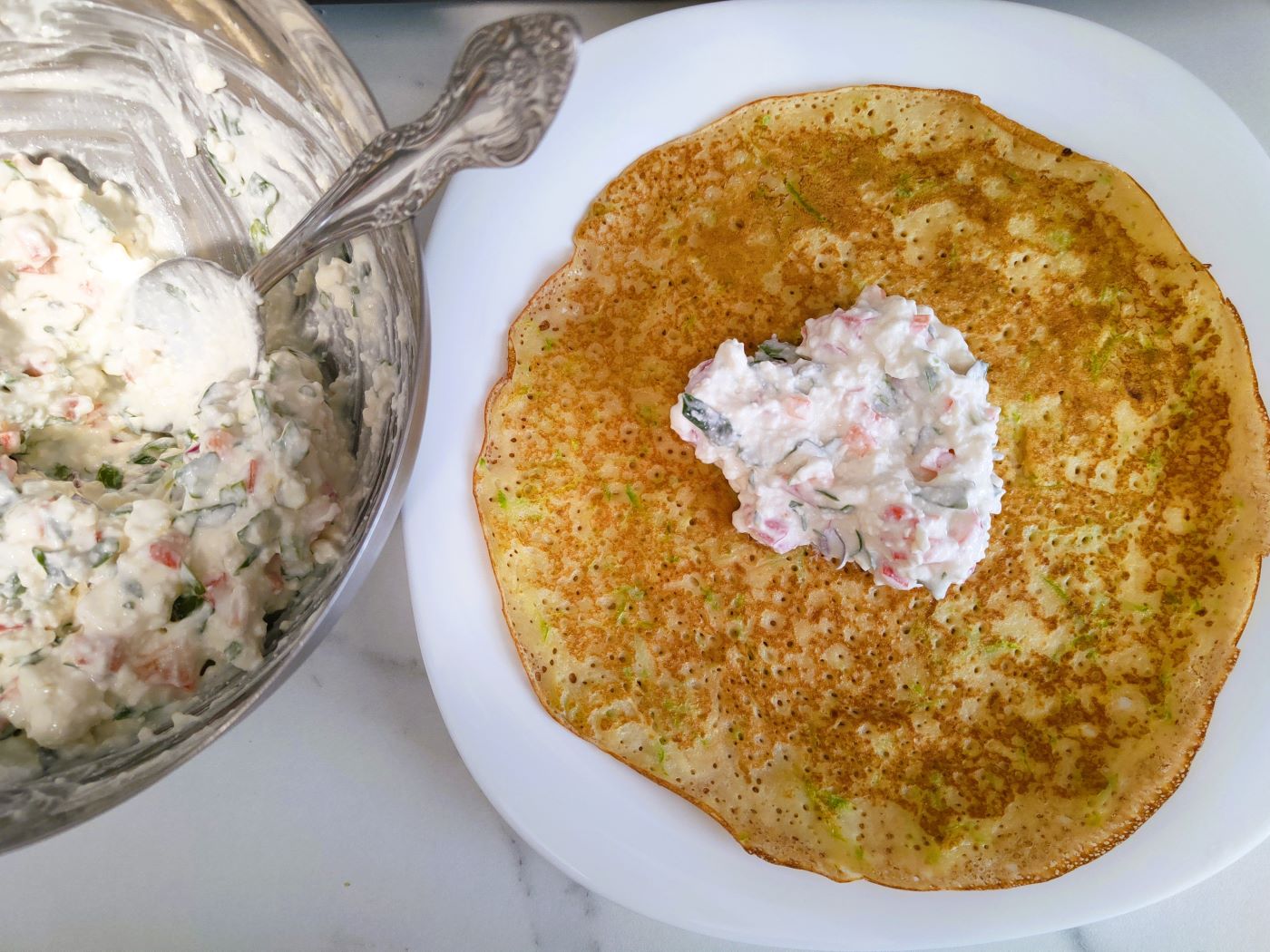 Рецепт закусочного торта с кабачком и чесноком - шаг 20